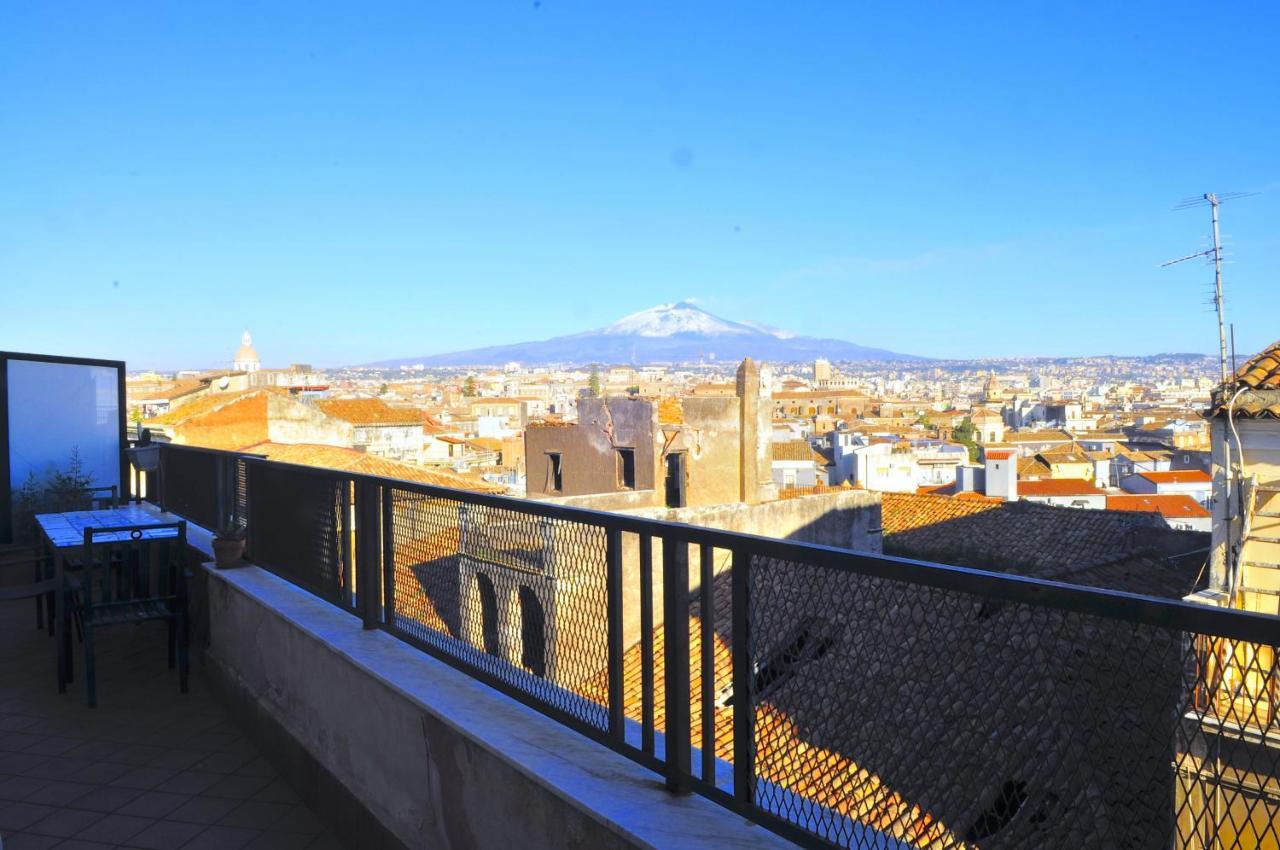 カターニアTerrazza Sul Castello Ursino By Wonderful Italyアパートメント エクステリア 写真